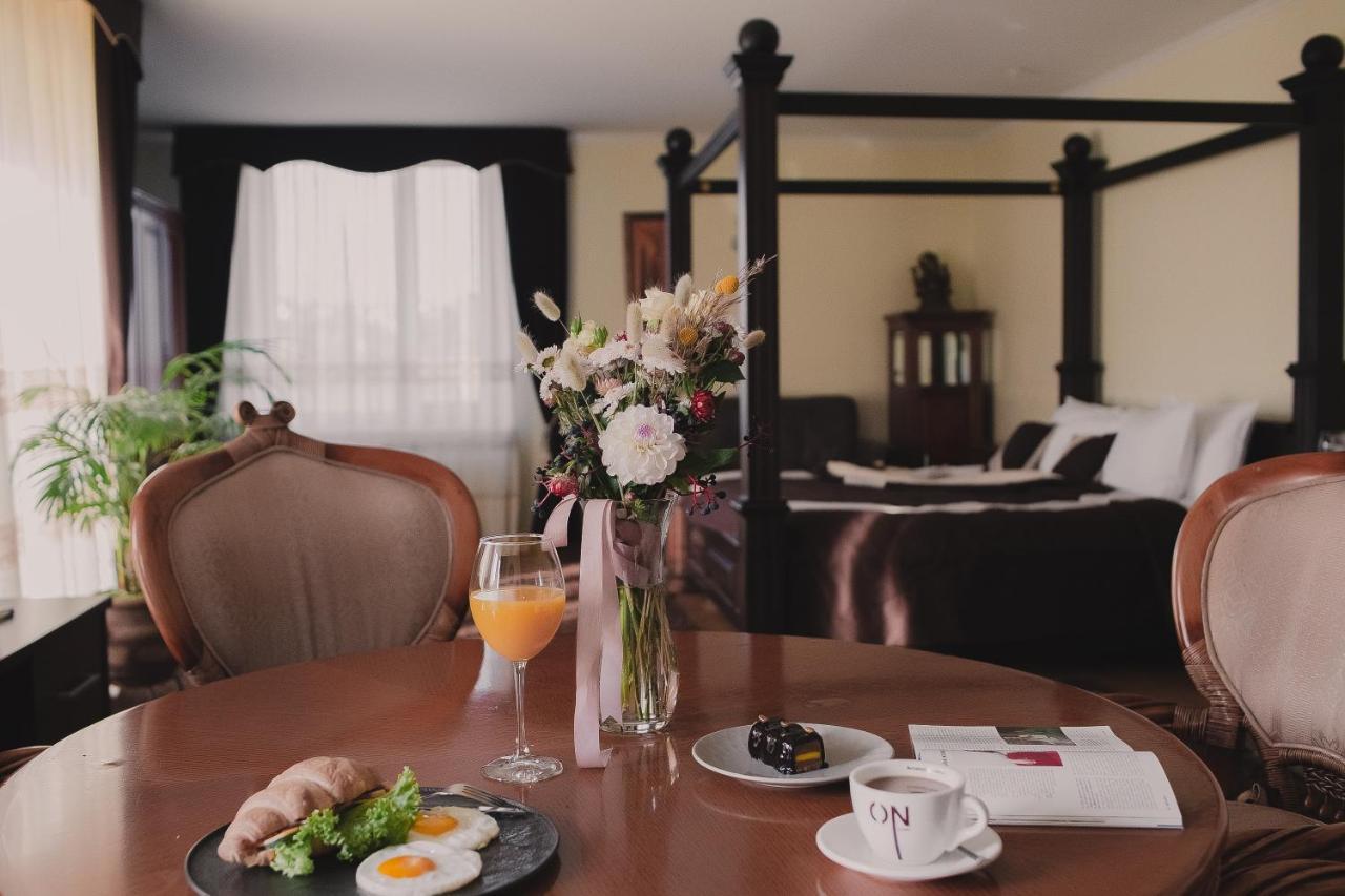 Aivengo Hotel Kolodenka エクステリア 写真