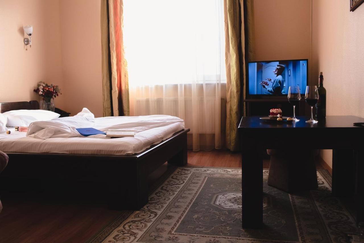 Aivengo Hotel Kolodenka エクステリア 写真