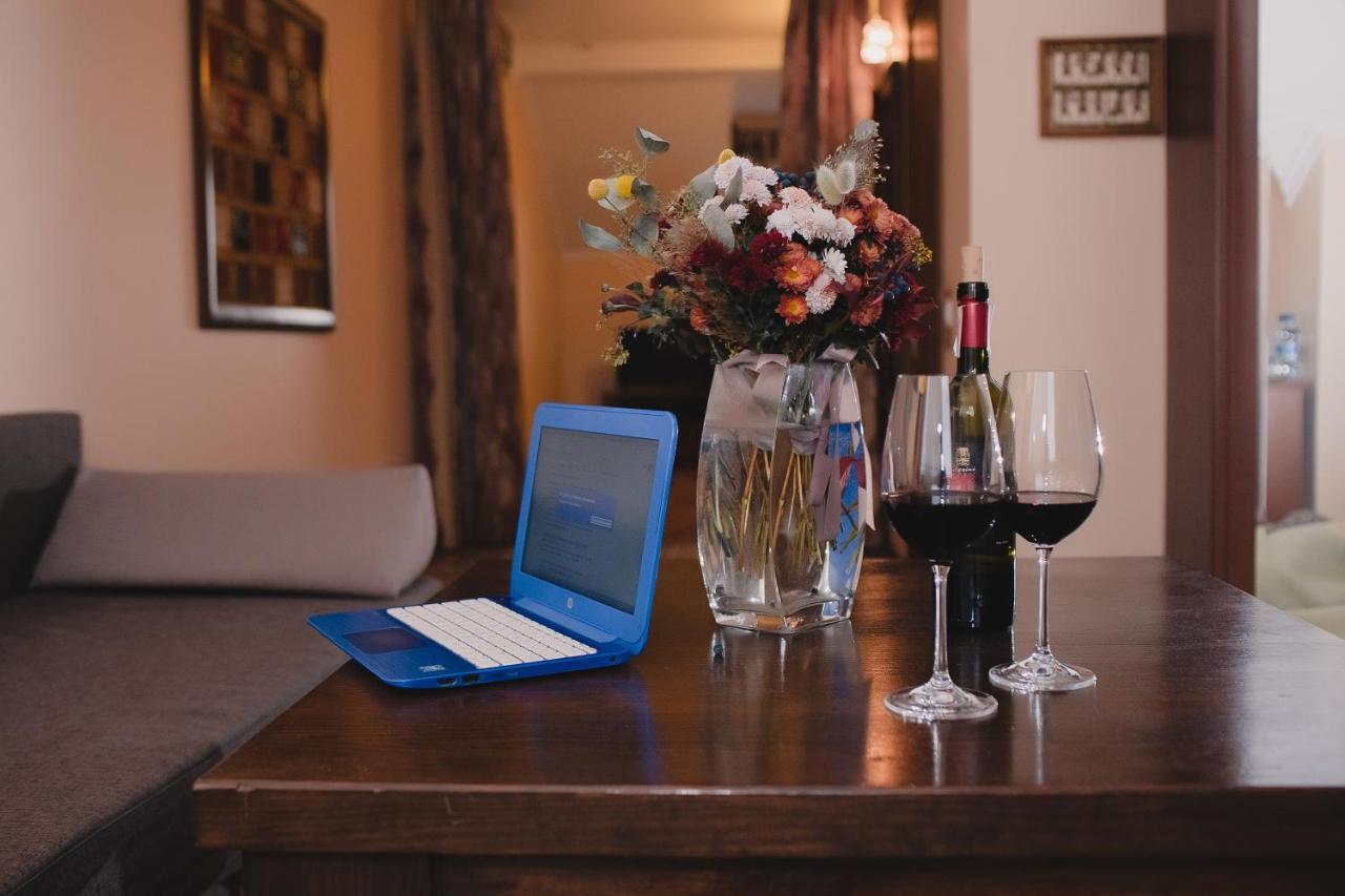 Aivengo Hotel Kolodenka エクステリア 写真