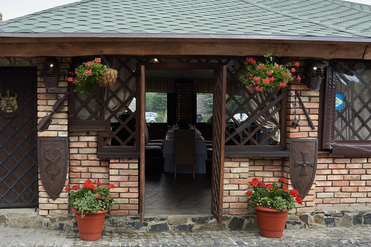 Aivengo Hotel Kolodenka エクステリア 写真